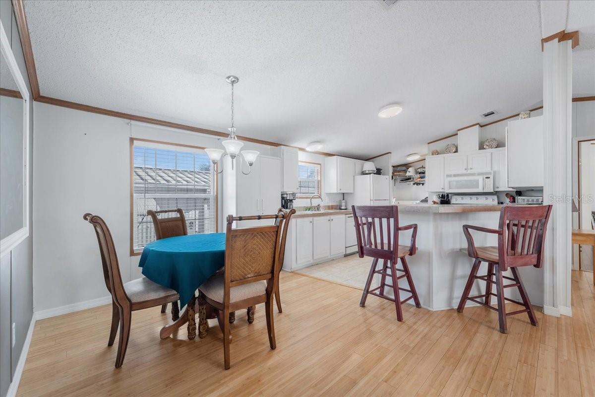 Image 12 of 62 For 3127 Bayside Parkway