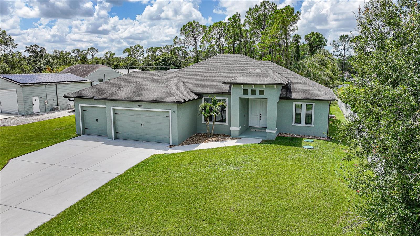Image 11 of 69 For 4399 Glordano Avenue