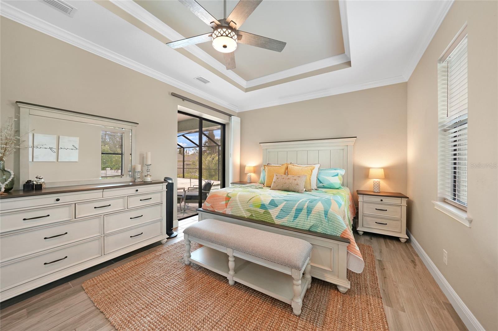 Image 21 of 69 For 4399 Glordano Avenue
