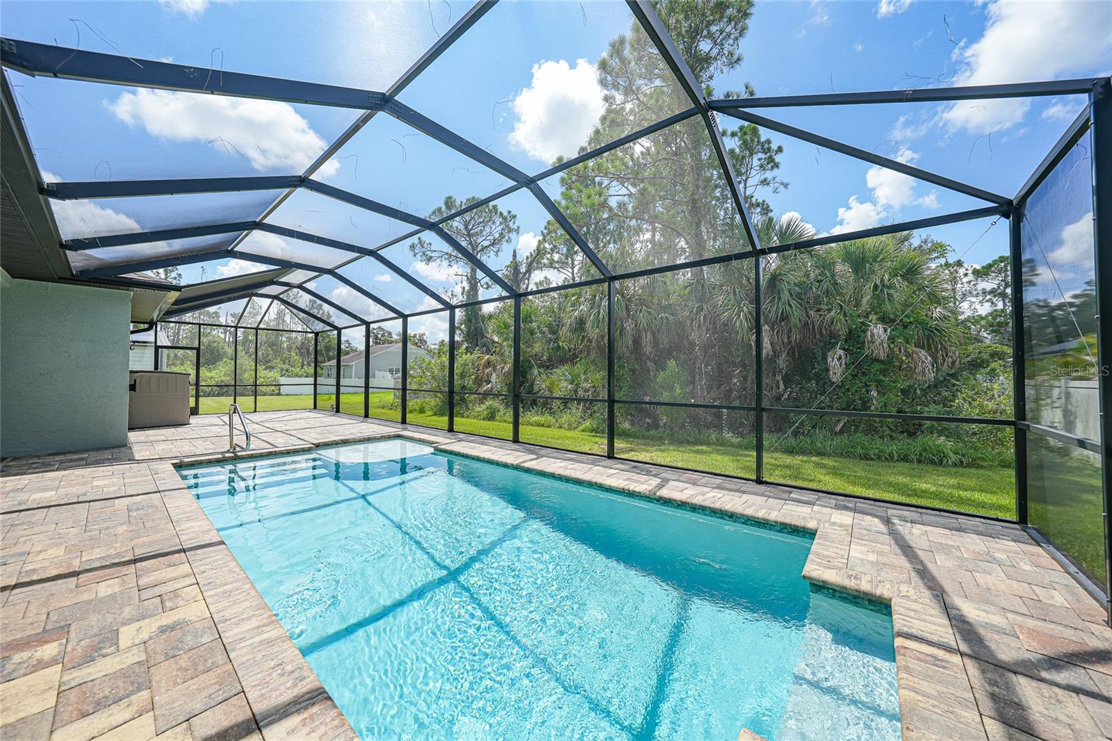 Image 43 of 69 For 4399 Glordano Avenue