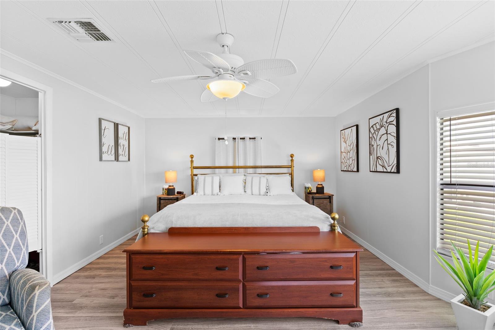 Image 25 of 72 For 219 Martinique Road