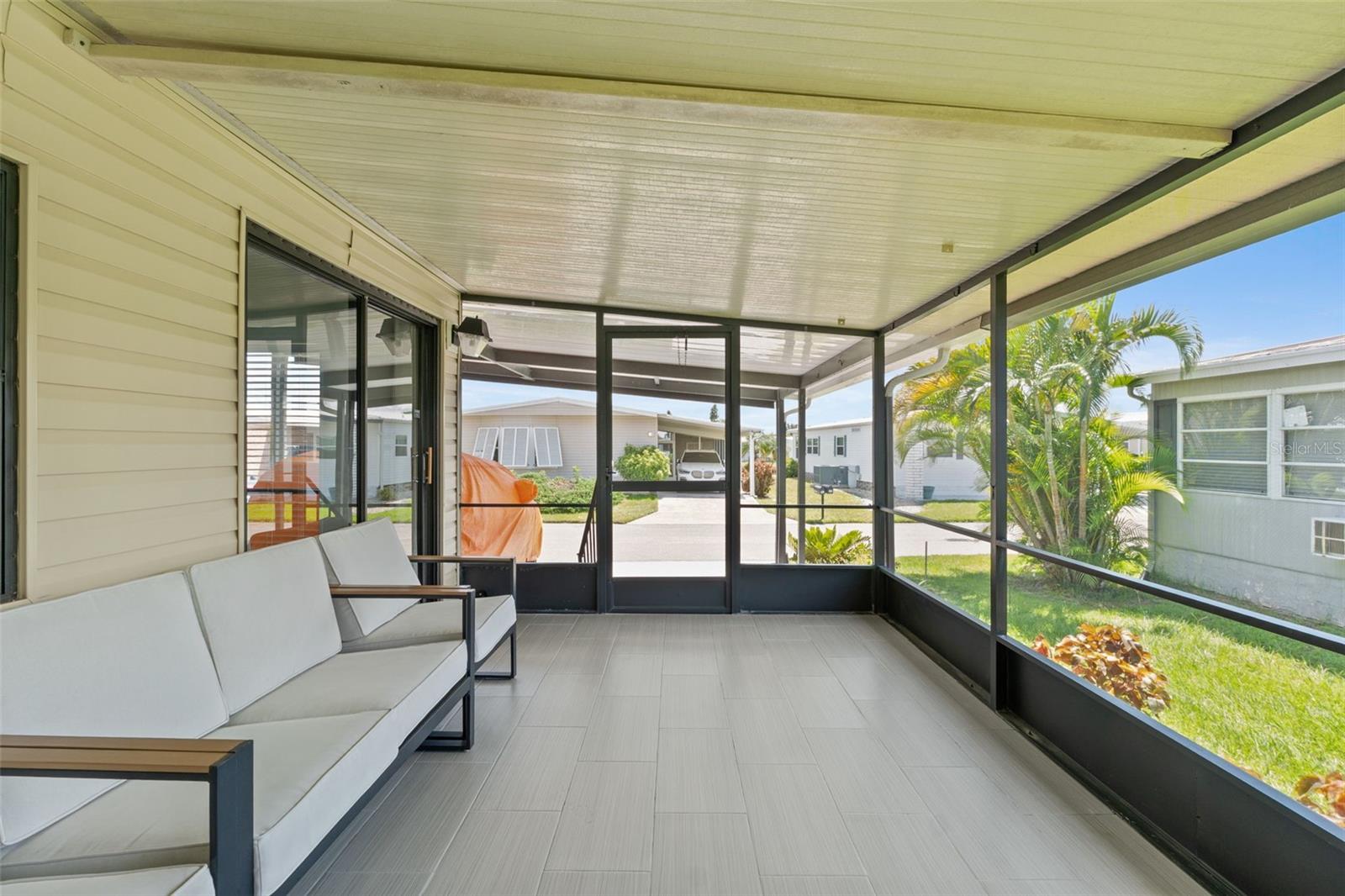 Image 34 of 72 For 219 Martinique Road