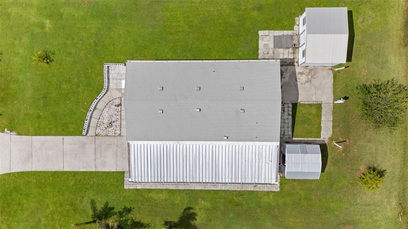 Image 4 of 28 For 11710 Orange Avenue