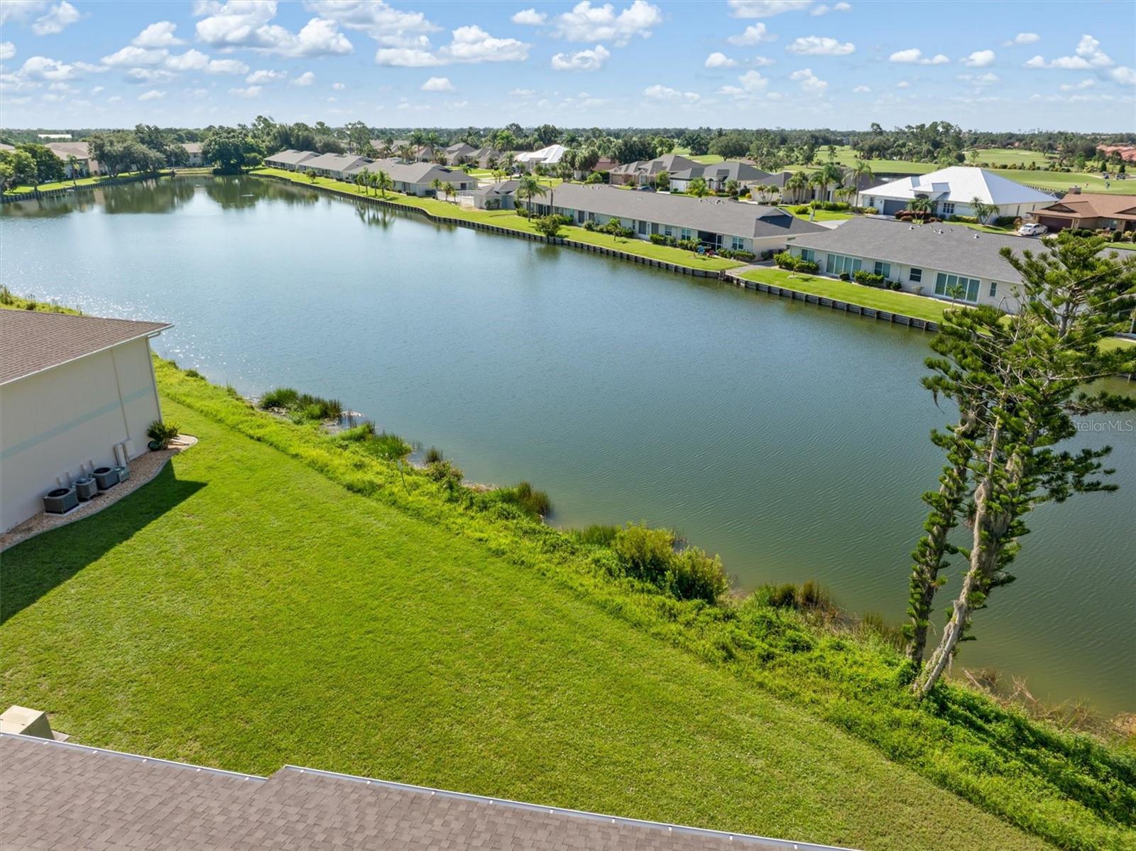 Image 25 of 46 For 12538 Kingsway Circle 505