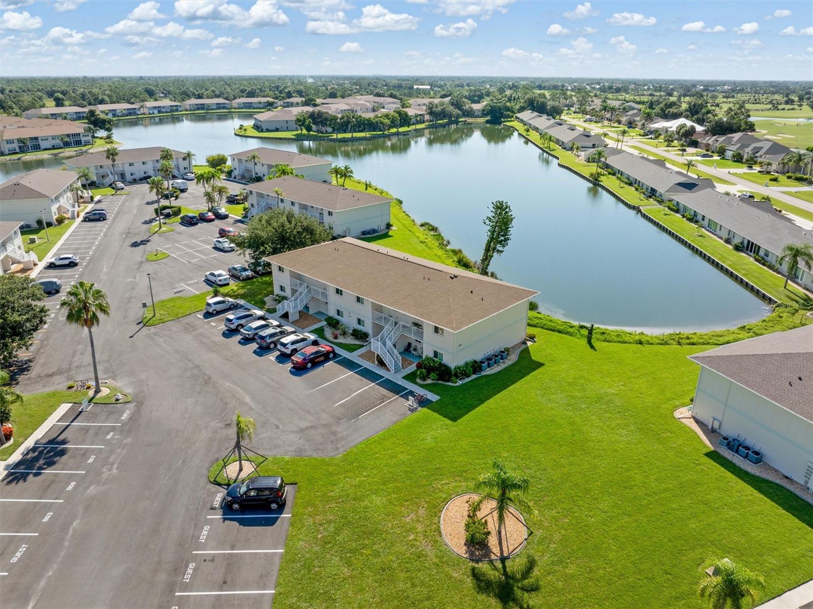 Image 30 of 46 For 12538 Kingsway Circle 505