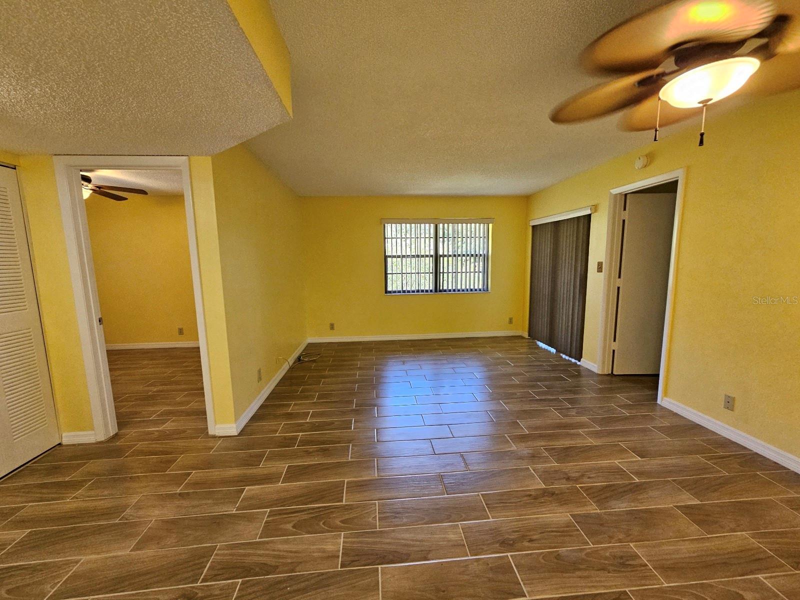 Image 15 of 56 For 19505 Quesada Avenue B203