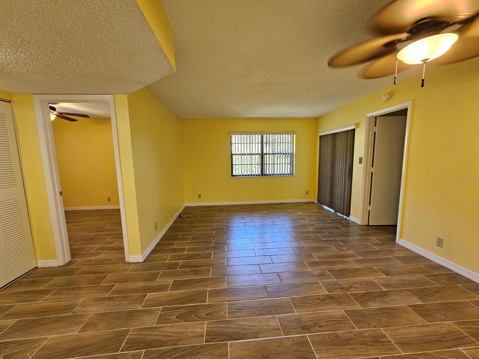 Image 16 of 56 For 19505 Quesada Avenue B203