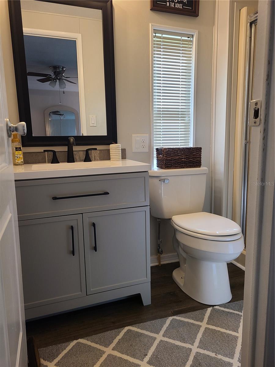 Image 18 of 42 For 140 Rarotonga Road