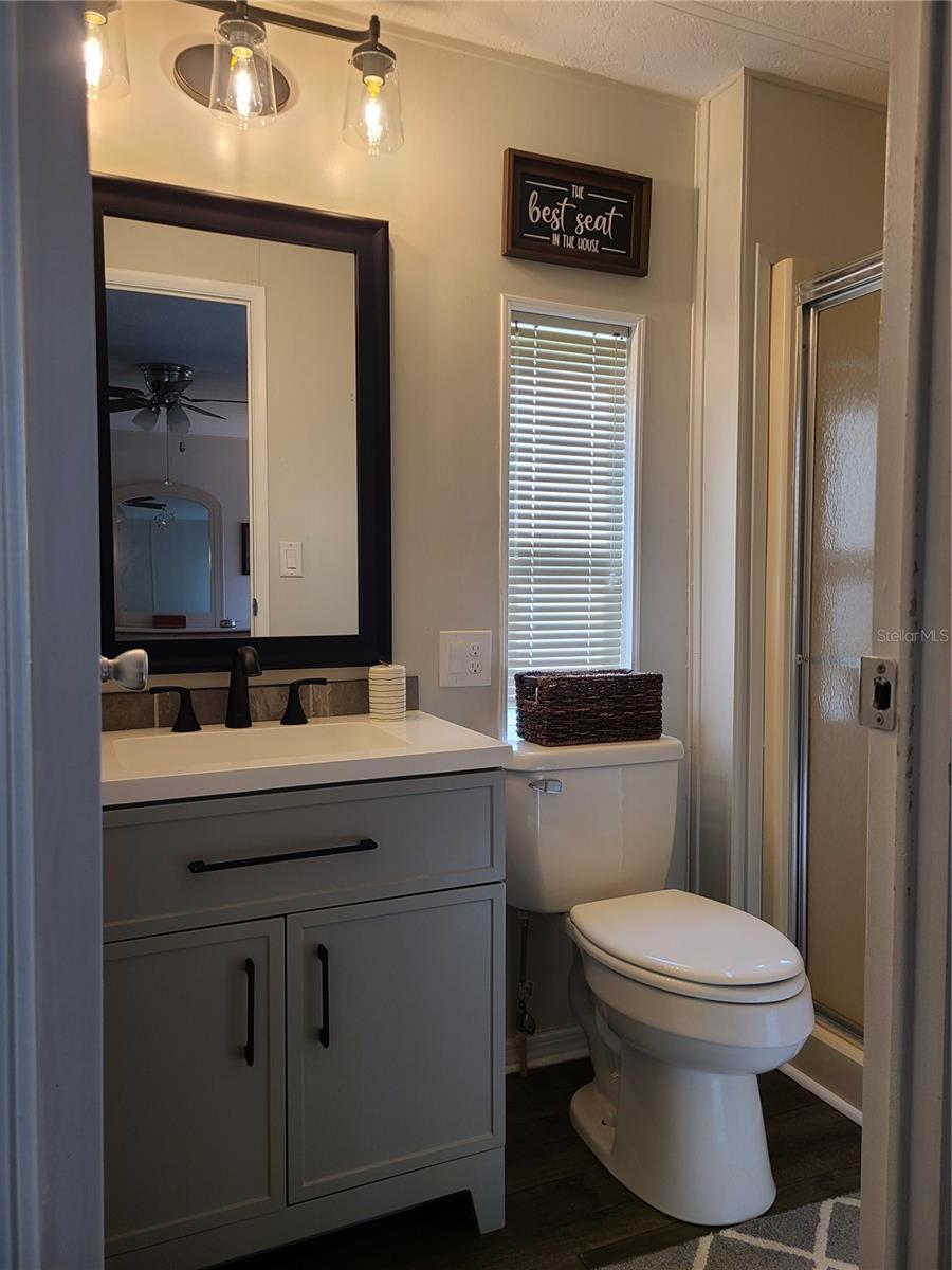 Image 19 of 42 For 140 Rarotonga Road