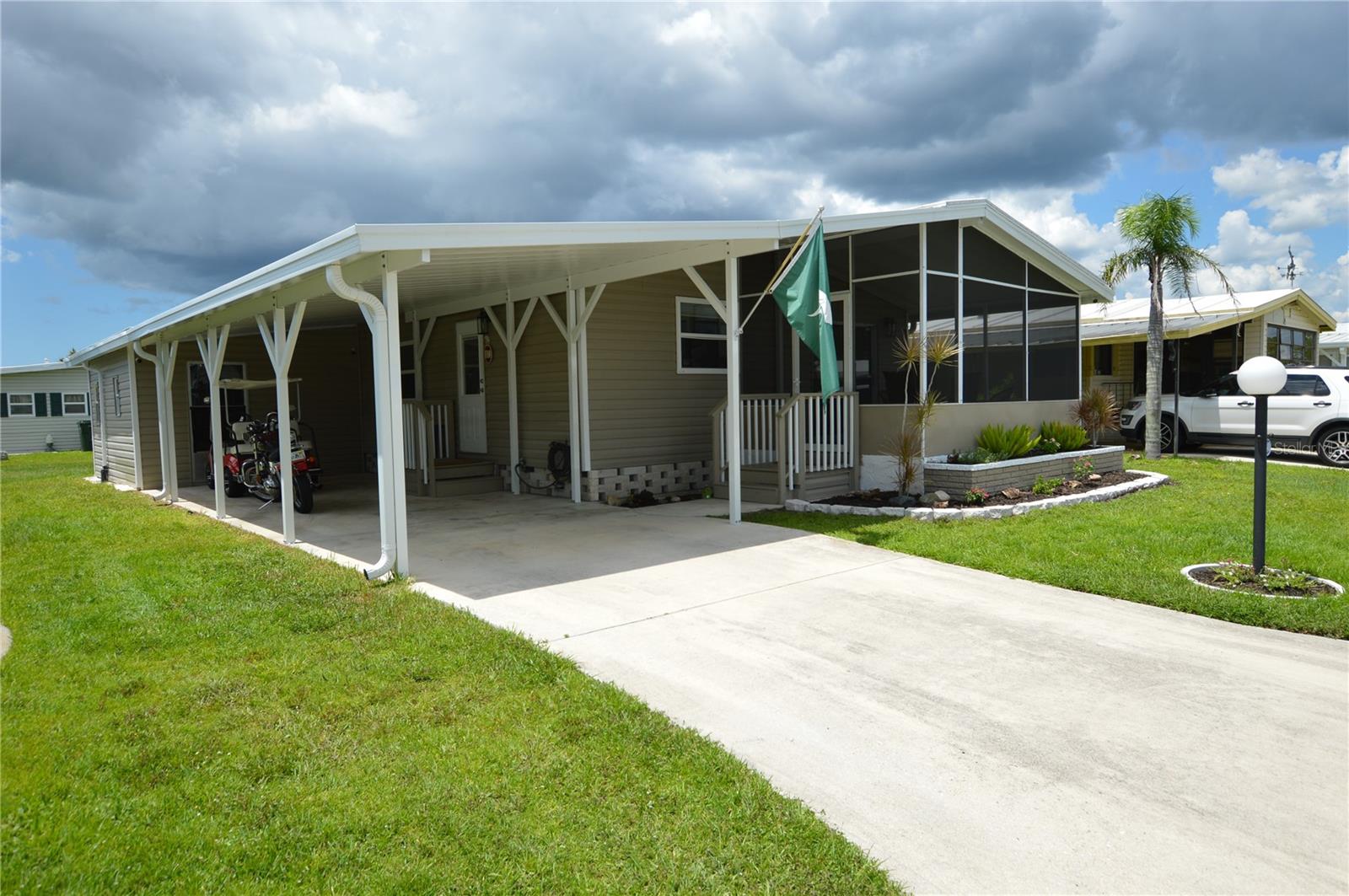 Image 3 of 42 For 140 Rarotonga Road