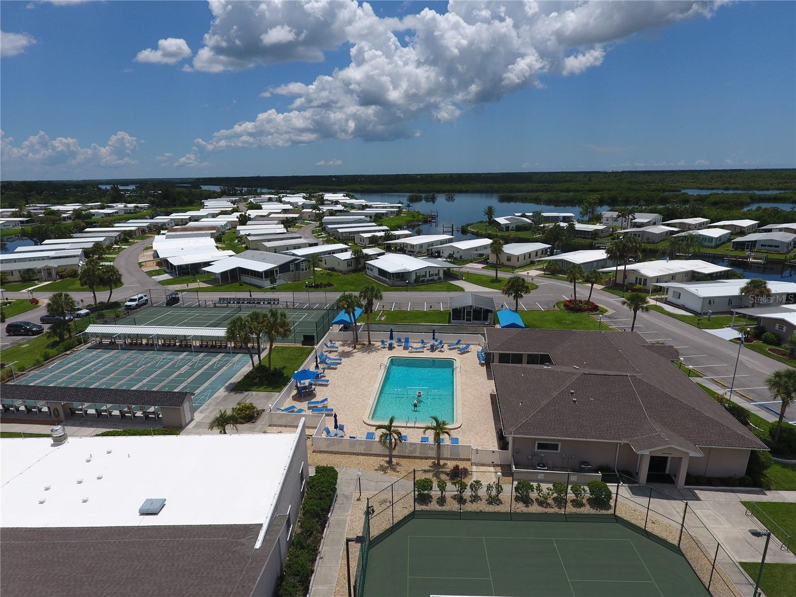 Image 38 of 42 For 140 Rarotonga Road