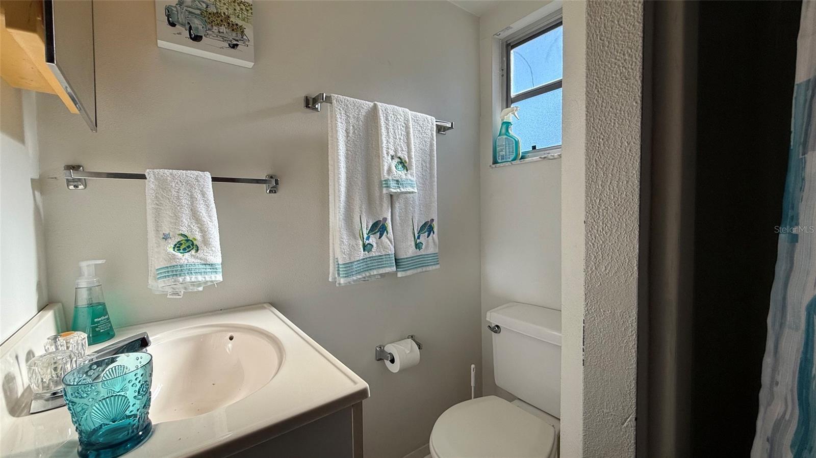 Image 14 of 28 For 5733 Holiday Park Boulevard