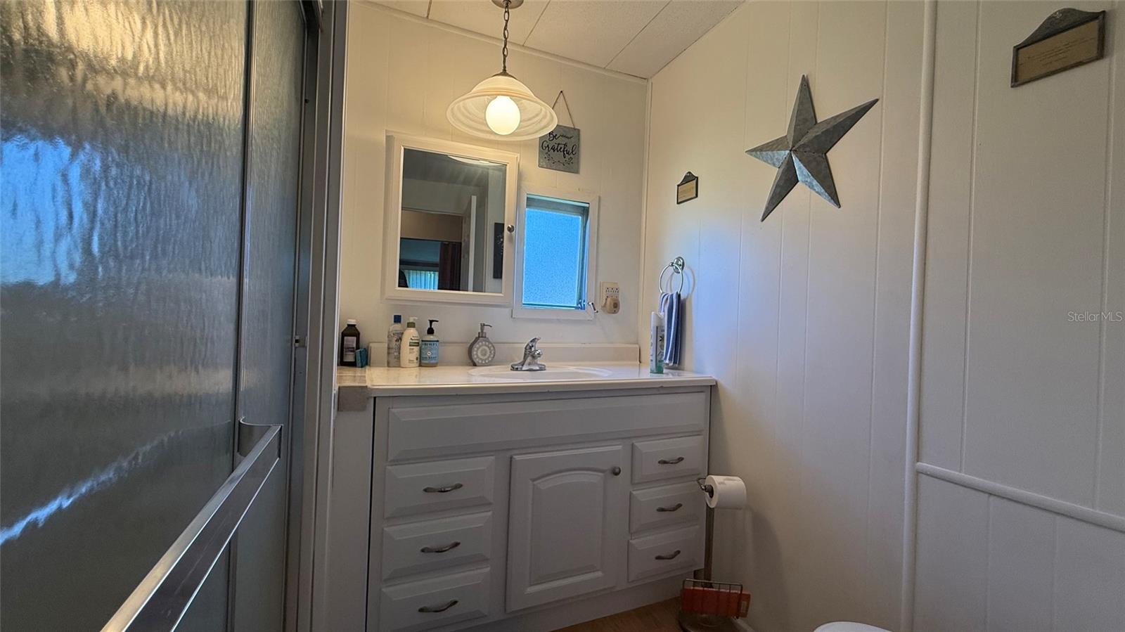 Image 19 of 28 For 5733 Holiday Park Boulevard