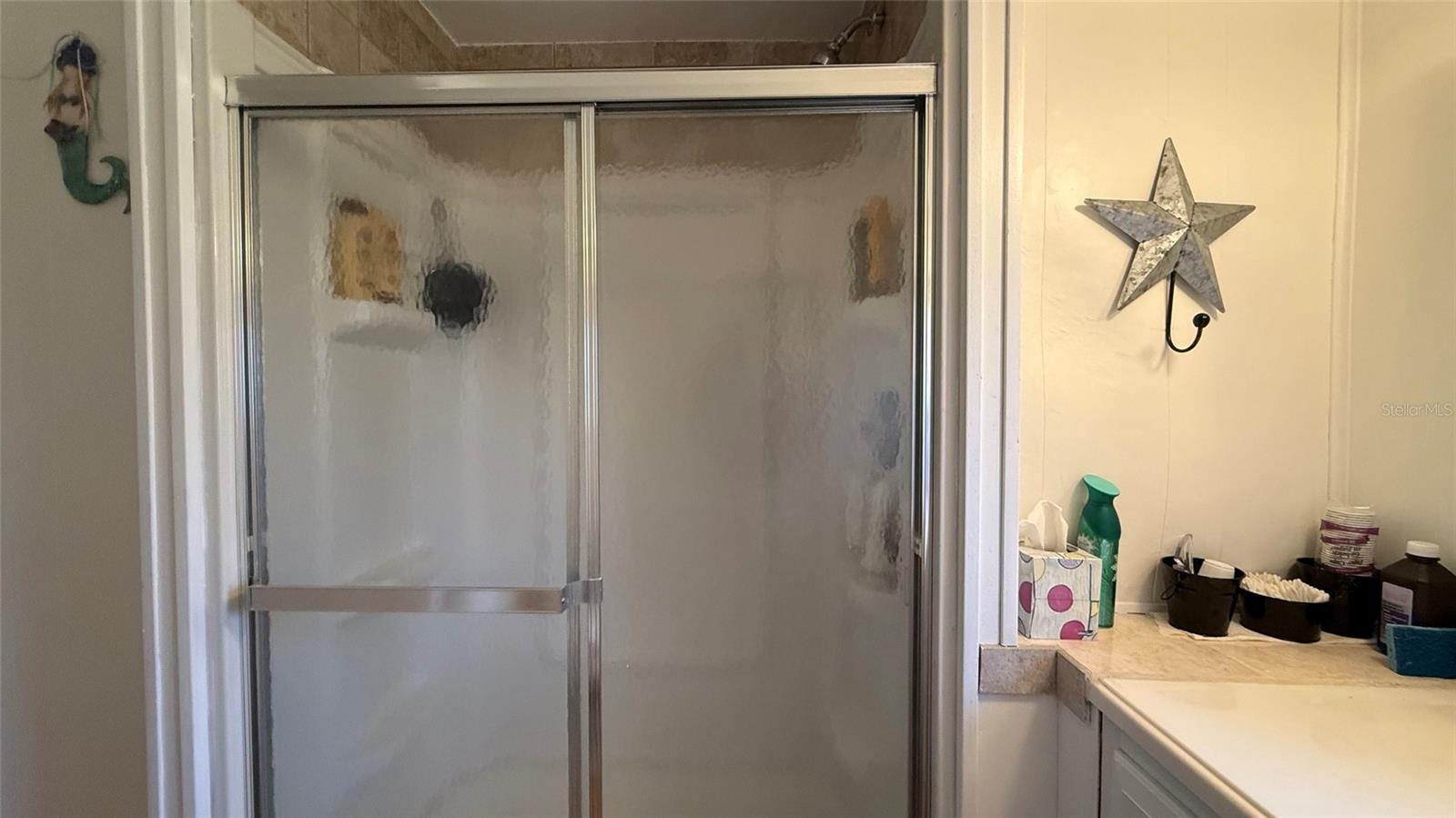 Image 20 of 28 For 5733 Holiday Park Boulevard