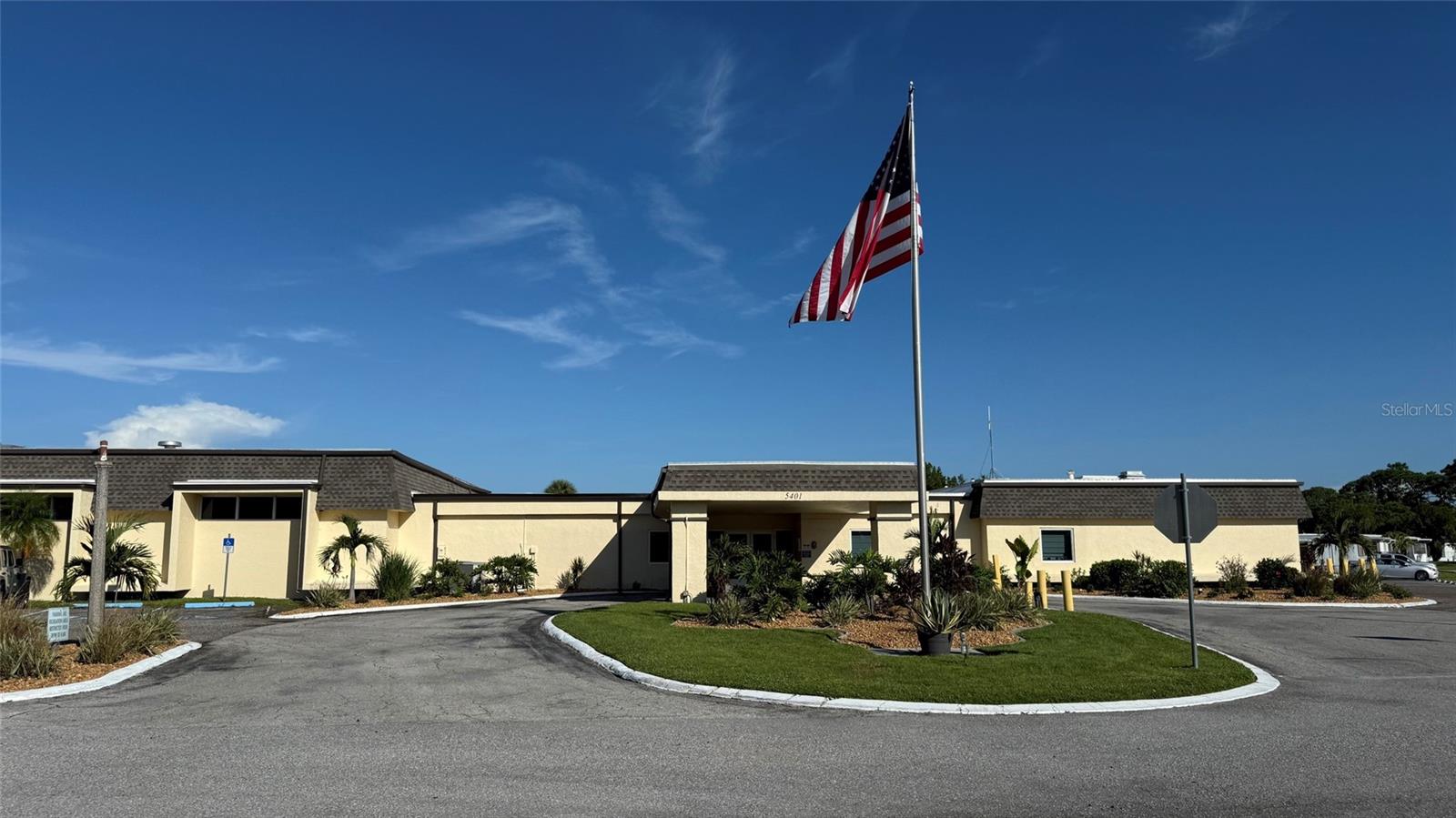 Image 23 of 28 For 5733 Holiday Park Boulevard