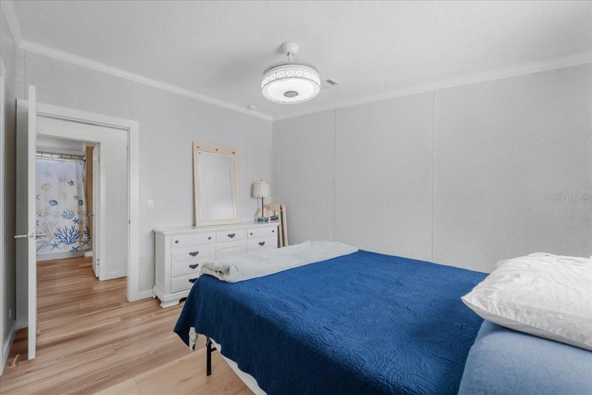 Image 34 of 48 For 6106 Alan Boulevard