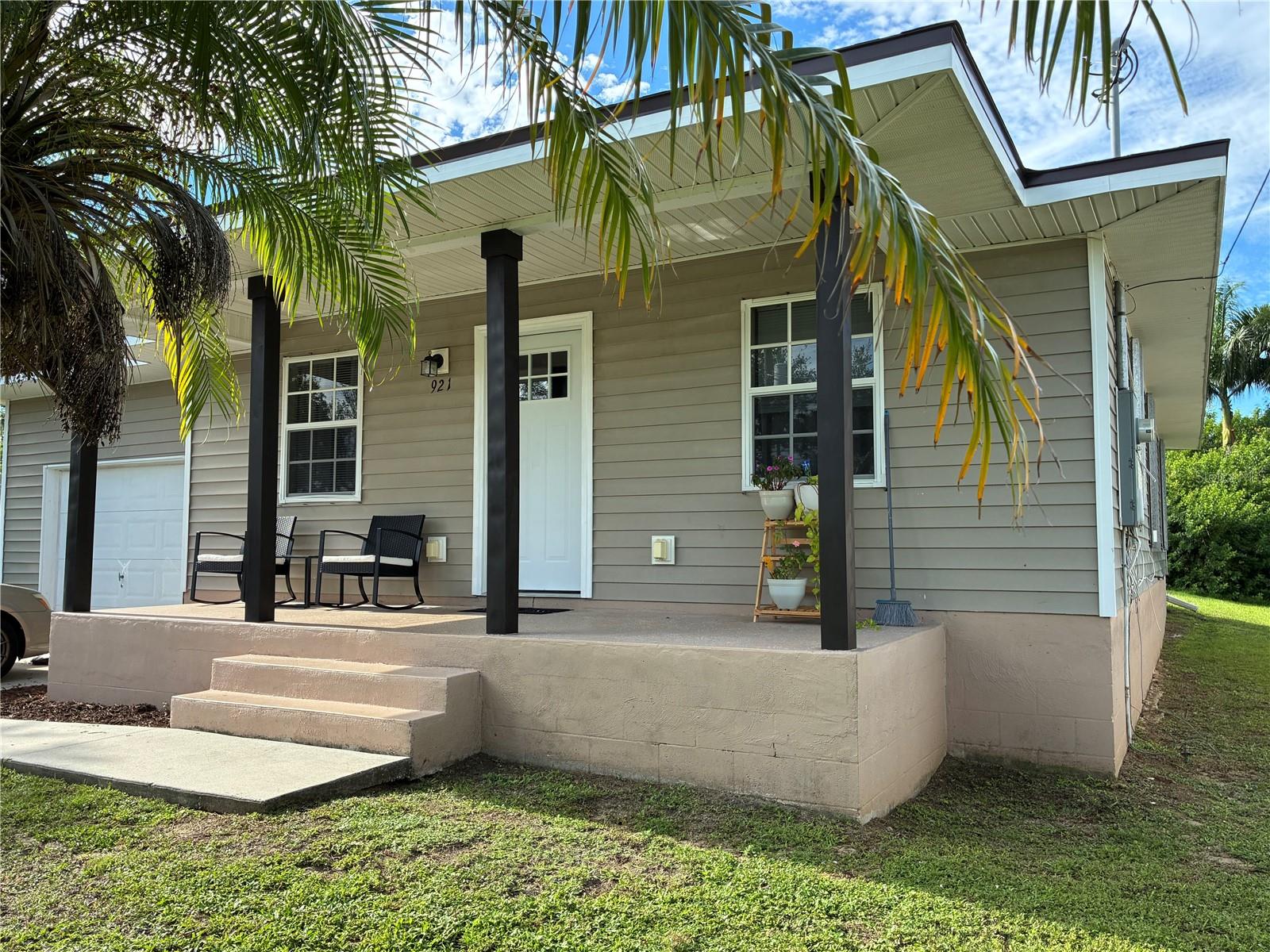 Image 2 of 100 For 921 Henry Street