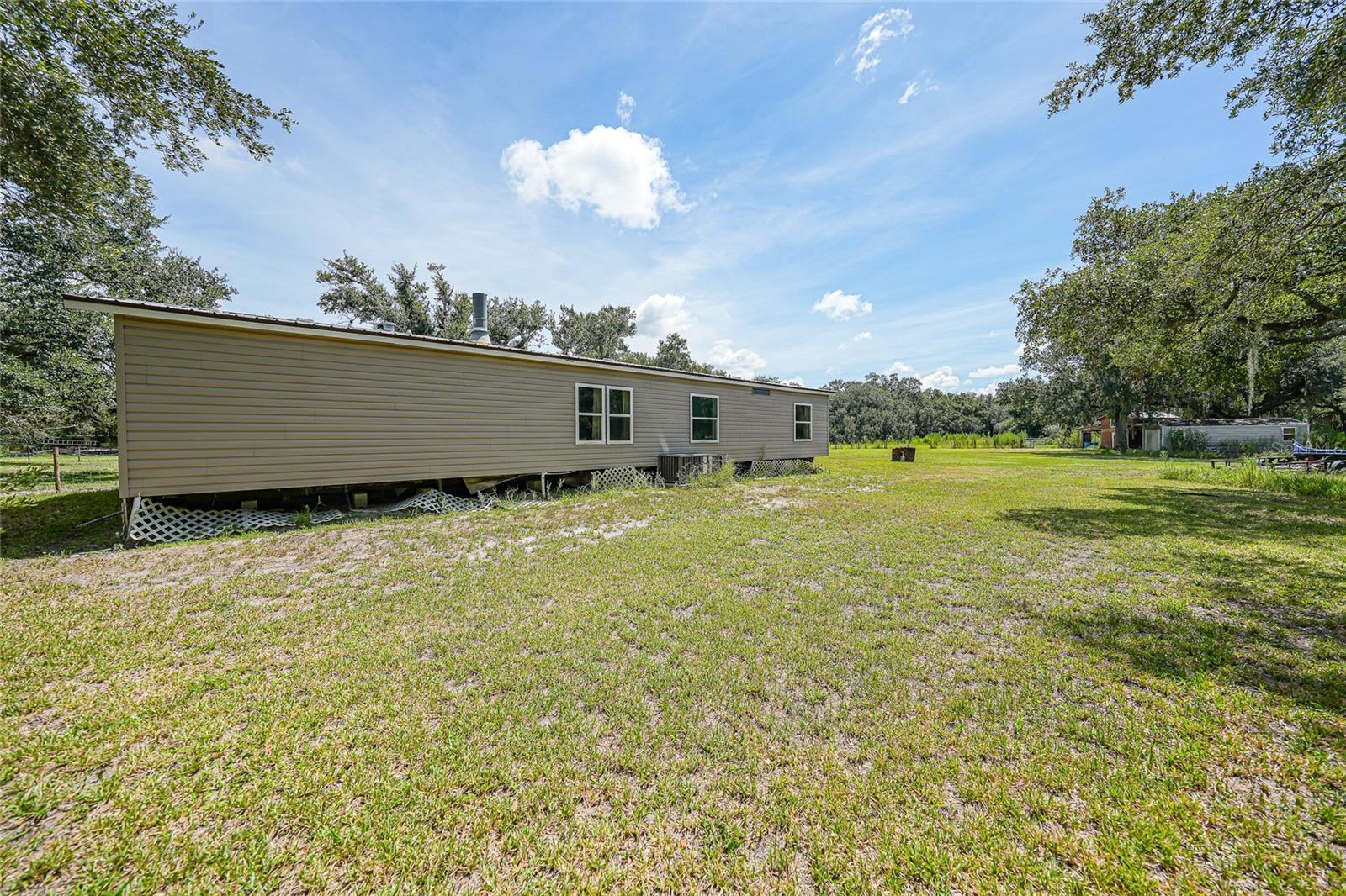 Image 32 of 51 For 4865 Dill Road