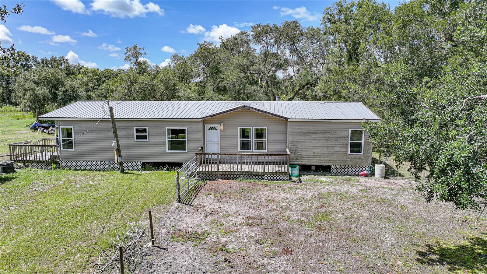 Image 37 of 51 For 4865 Dill Road