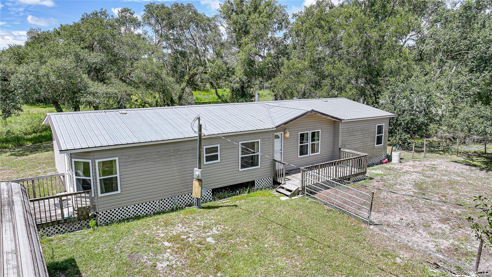 Image 41 of 51 For 4865 Dill Road