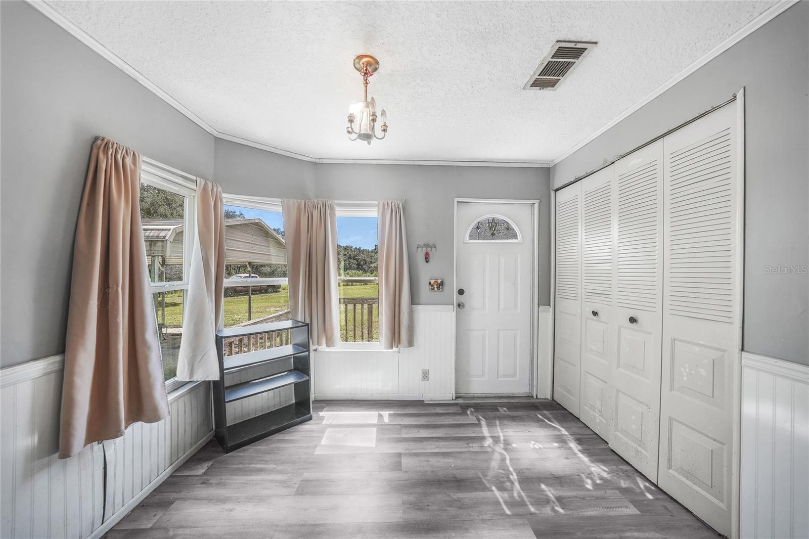 Image 9 of 51 For 4865 Dill Road
