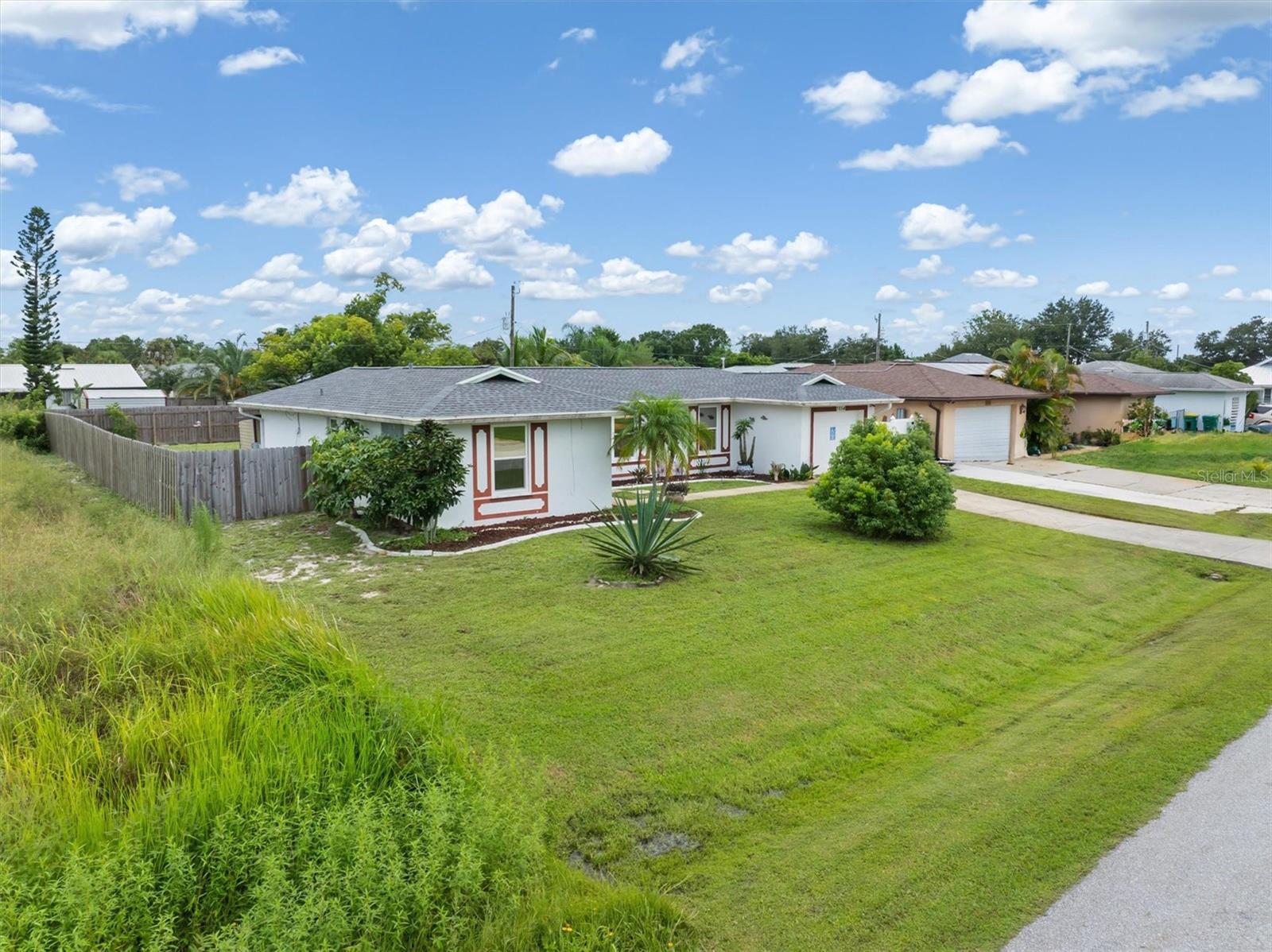 Image 25 of 44 For 3054 Tarrywood Terrace