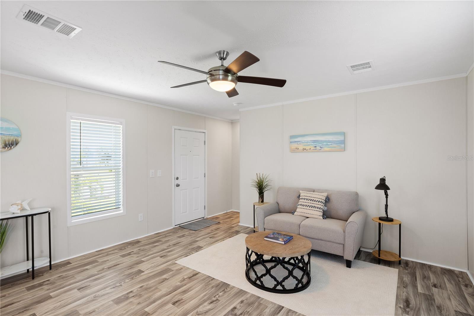 Image 2 of 22 For 1433 Seagull Drive