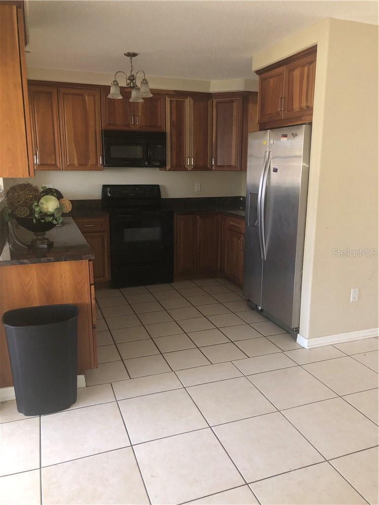 Image 2 of 7 For 2519 Ivanhoe Street