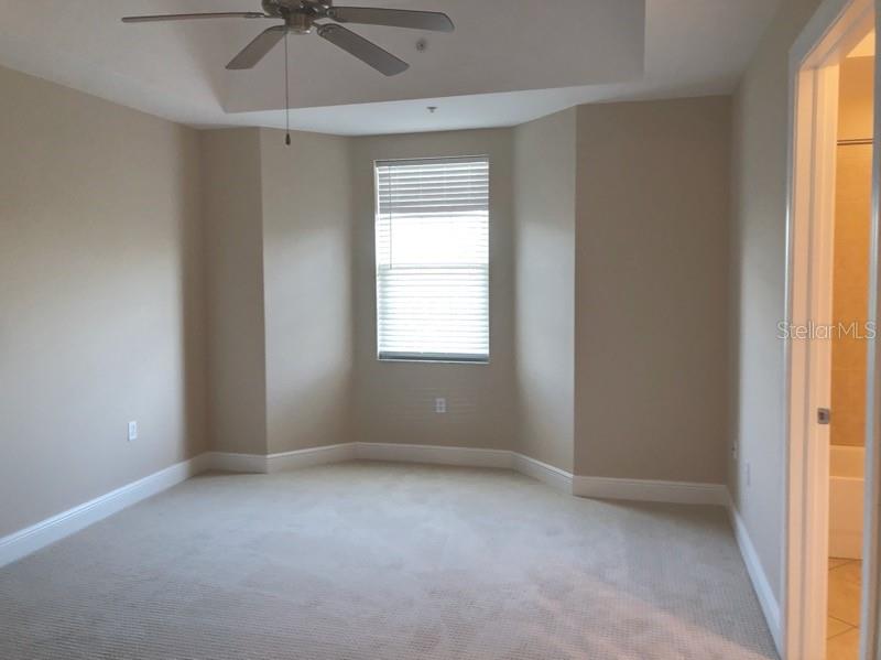 Image 19 of 21 For 5114 Melbourne Street A-301