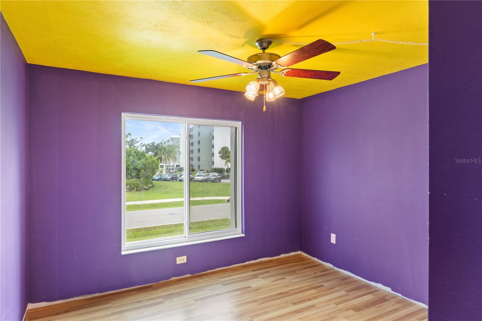 Image 16 of 33 For 2300 Aaron Street 206