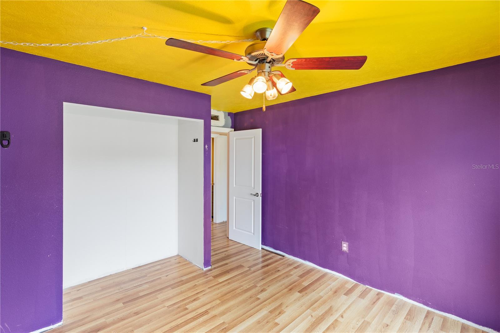 Image 17 of 33 For 2300 Aaron Street 206