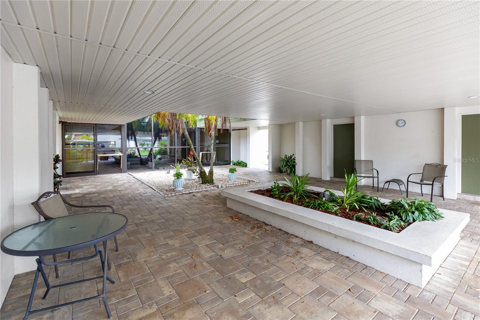Image 19 of 33 For 2300 Aaron Street 206