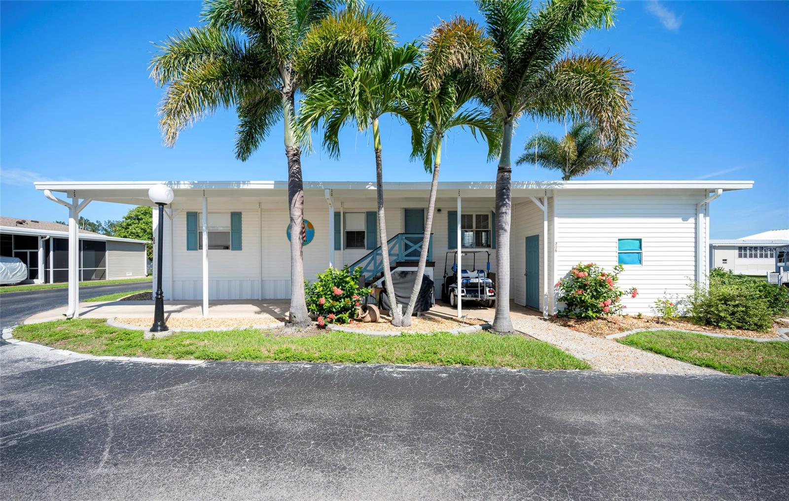 Image 2 of 25 For 4300 Riverside Drive 206