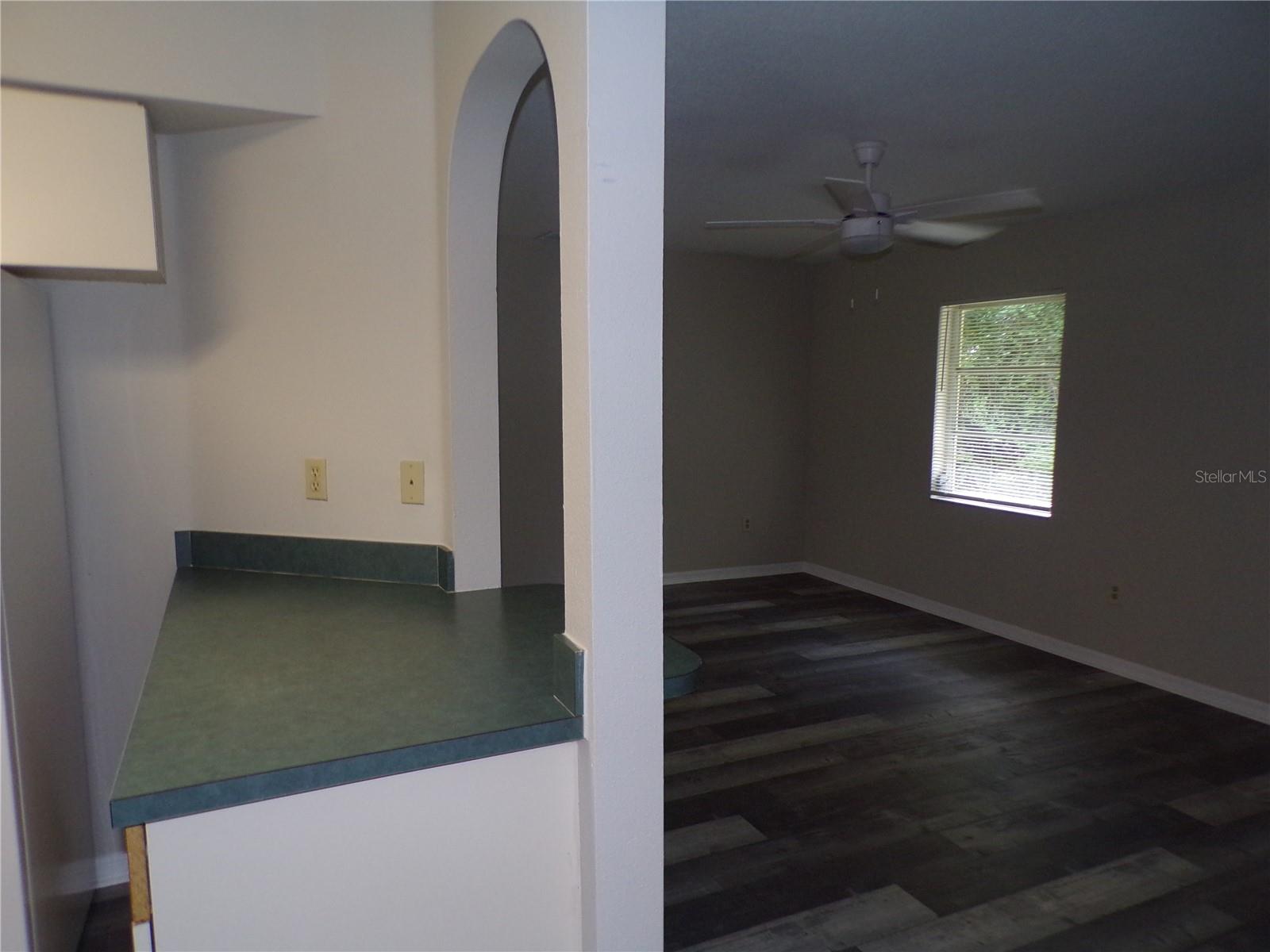 Image 11 of 28 For 1088 Melville Road A