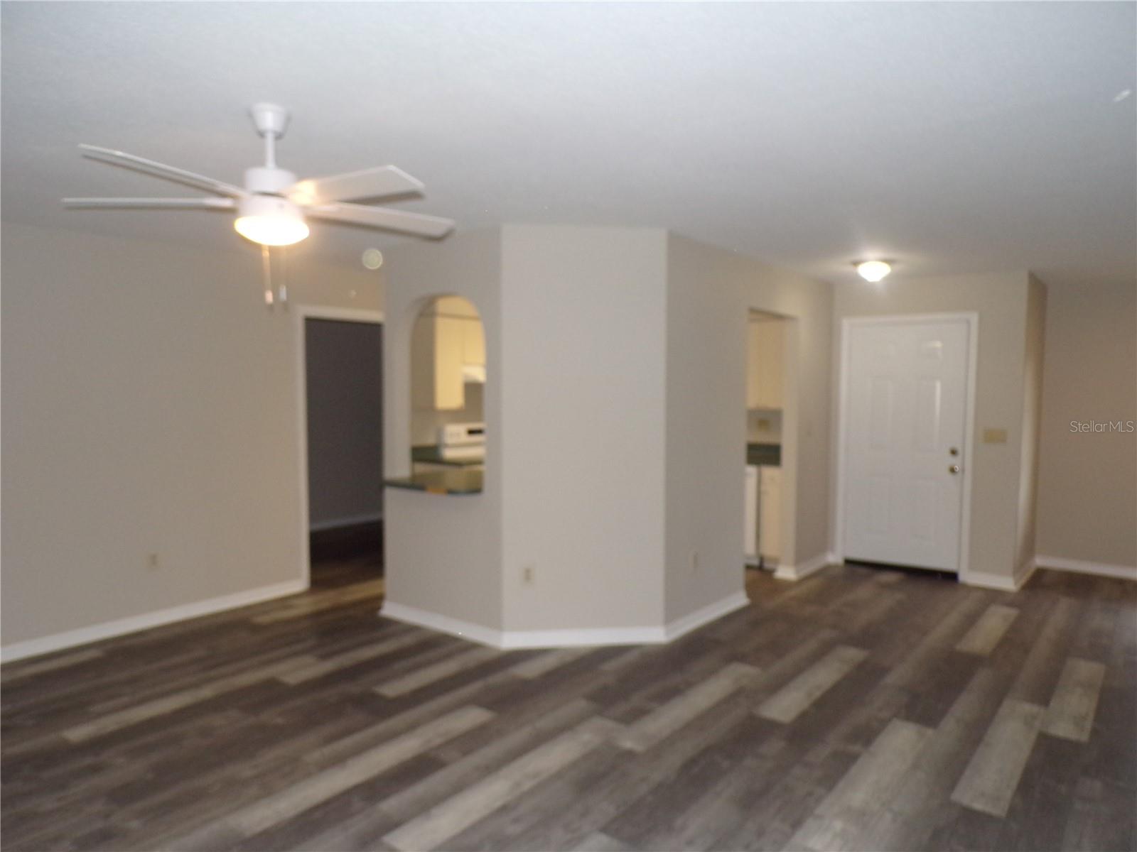 Image 5 of 28 For 1088 Melville Road A