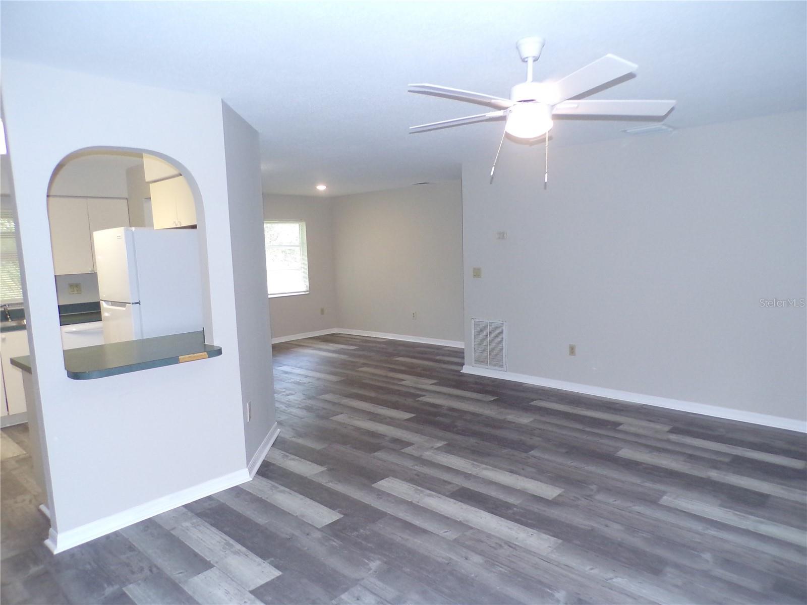 Image 8 of 28 For 1088 Melville Road A