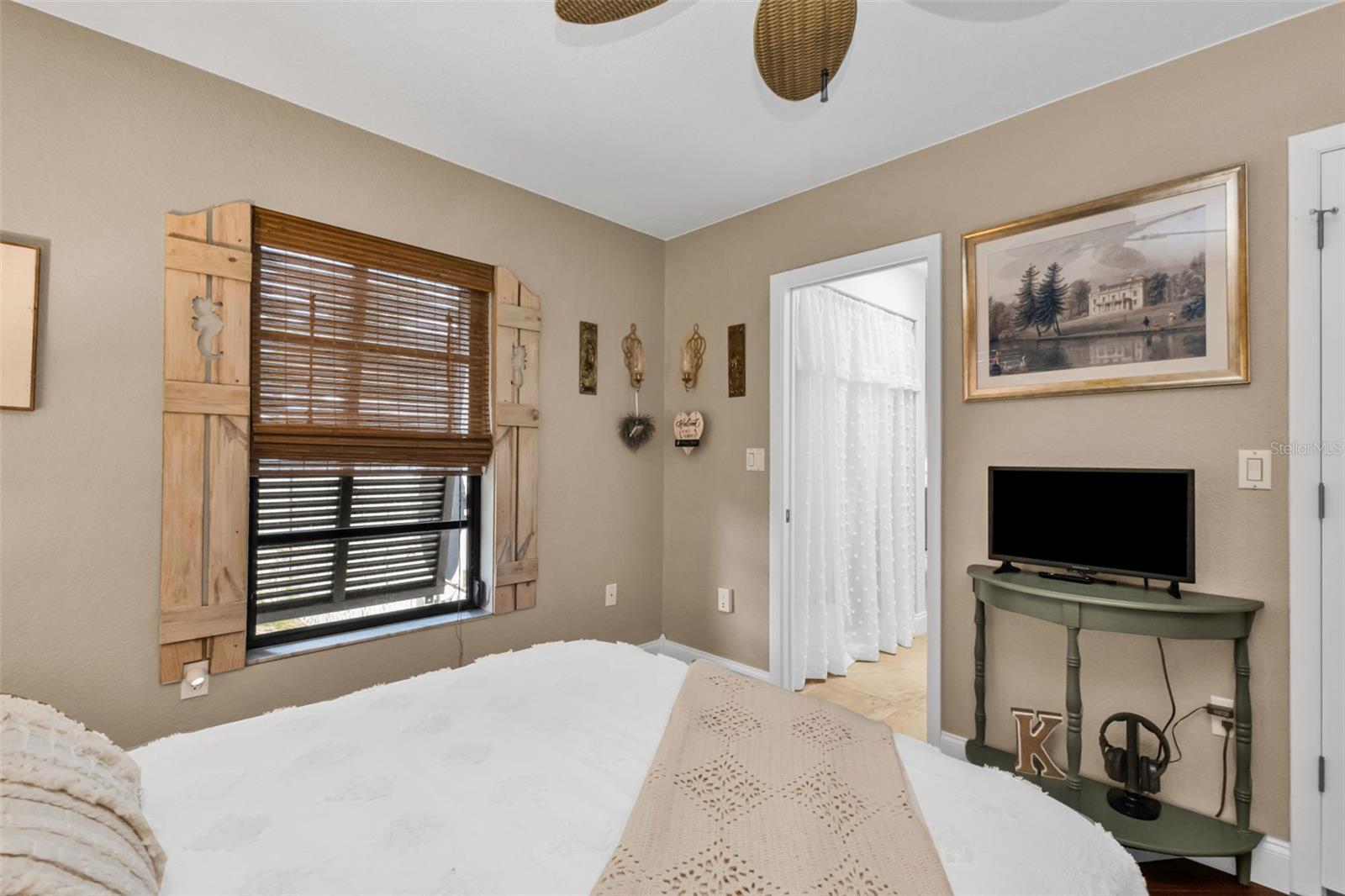 Image 36 of 86 For 3493 Peace River Drive