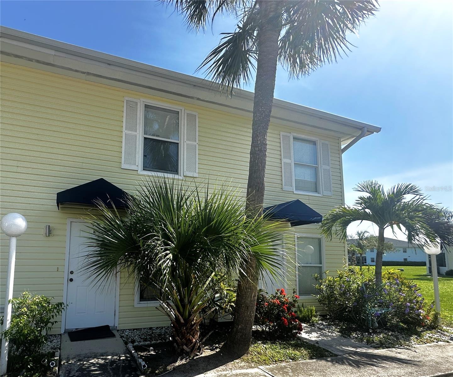 Image 2 of 17 For 26310 Rampart Boulevard 505 (e)