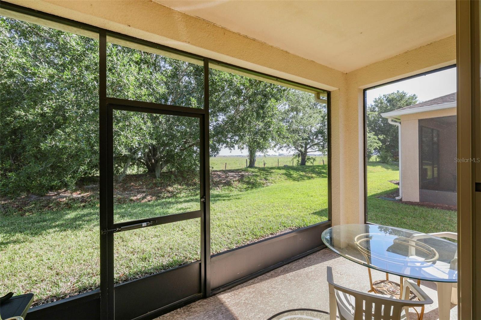 Image 13 of 40 For 8814 Tuscany Isles Drive