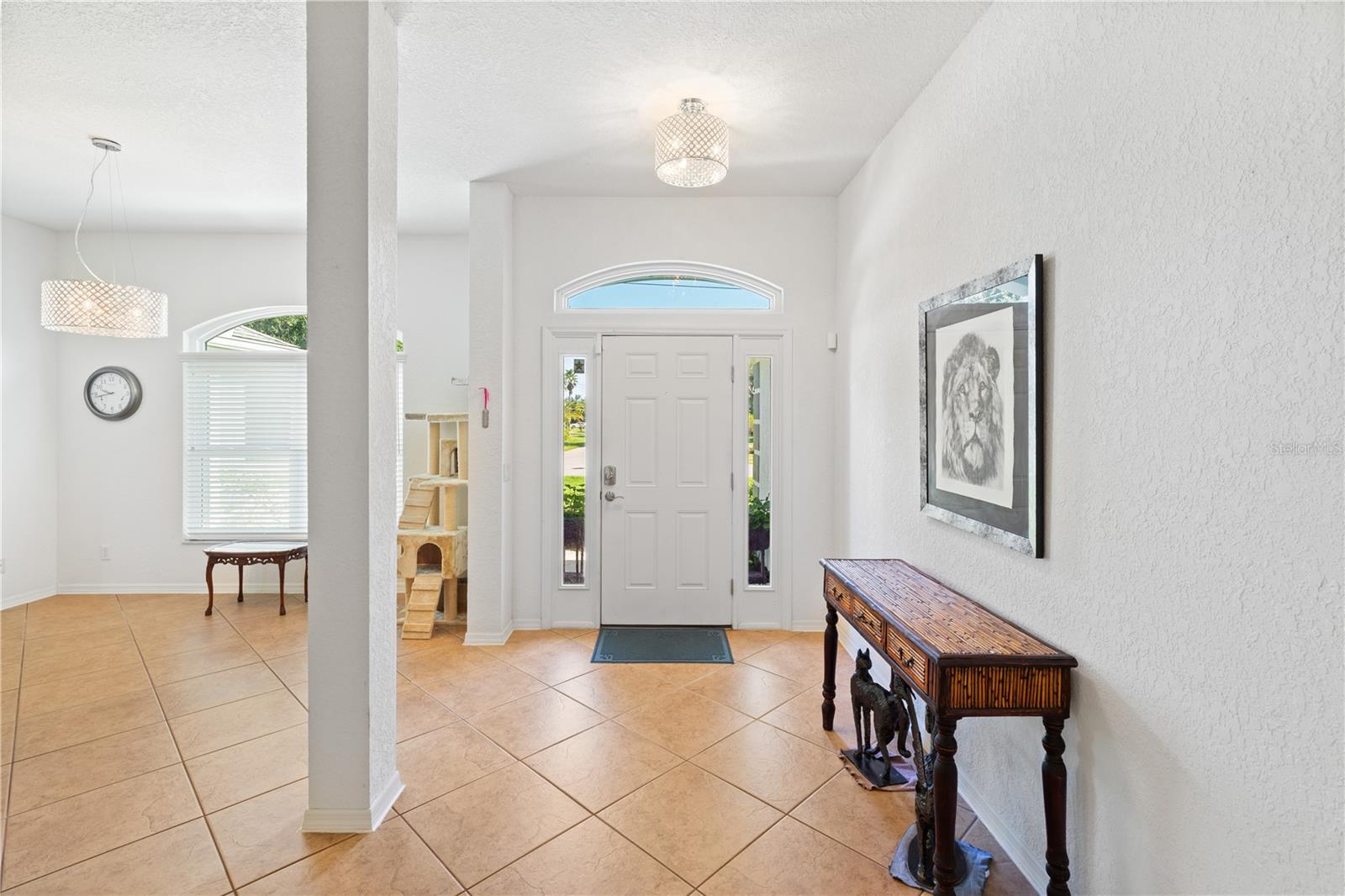Image 2 of 45 For 26467 Valparaiso Drive