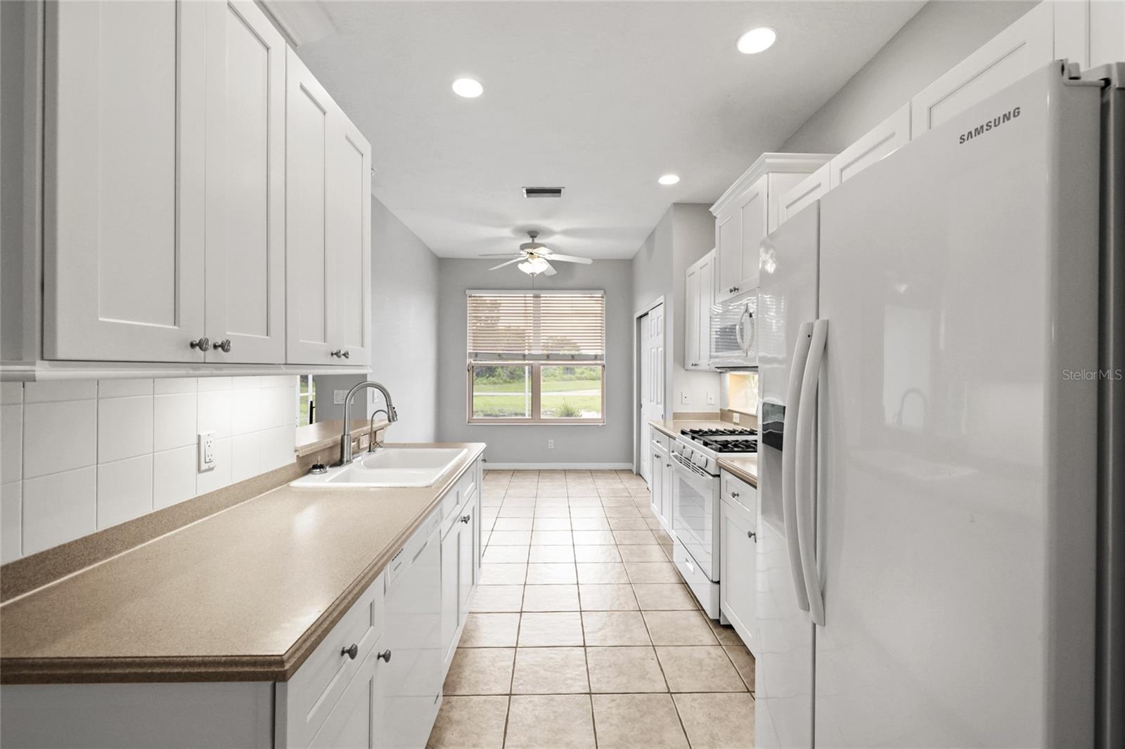 Image 14 of 40 For 2241 Boxwood Street