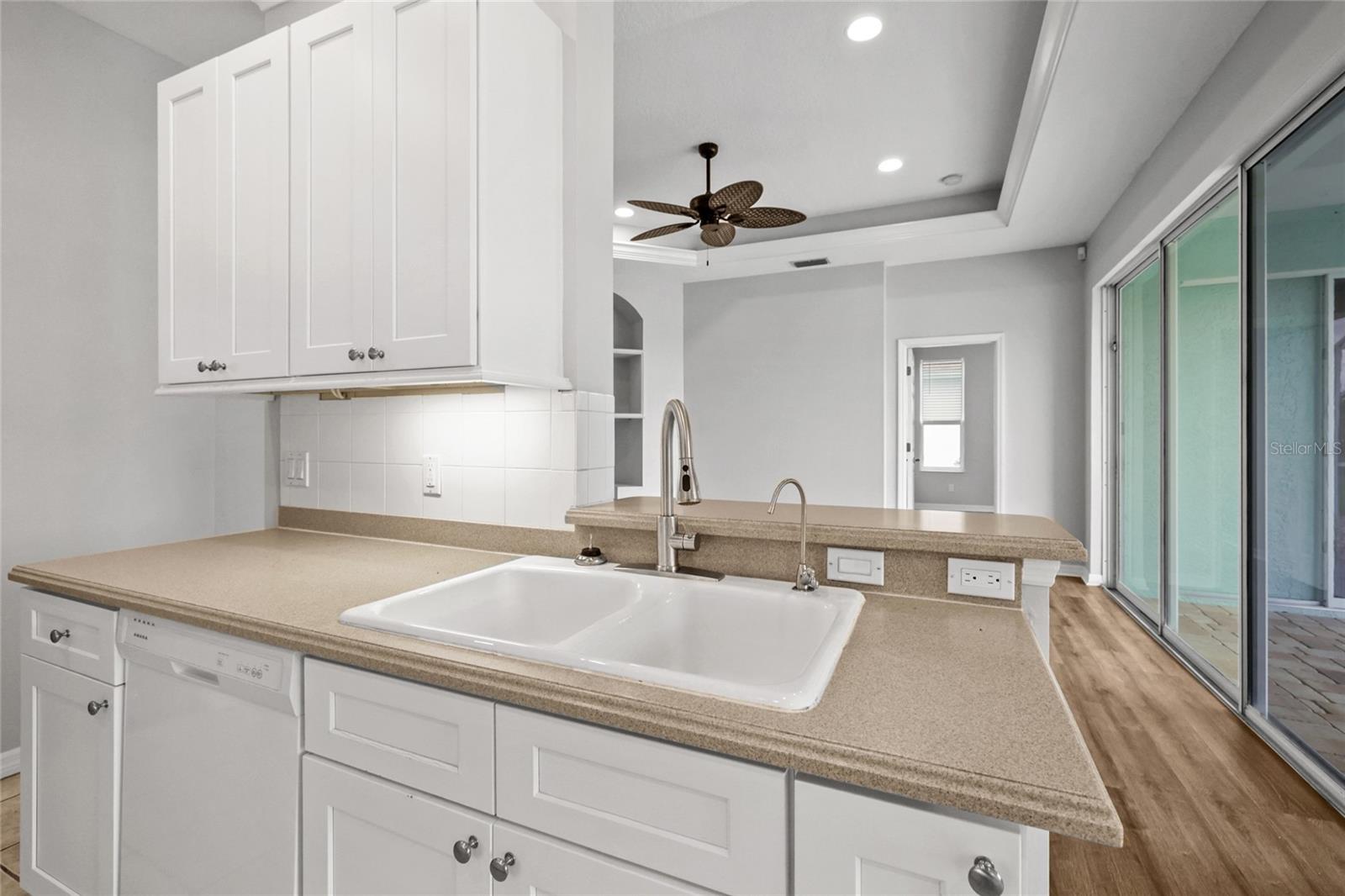 Image 16 of 40 For 2241 Boxwood Street