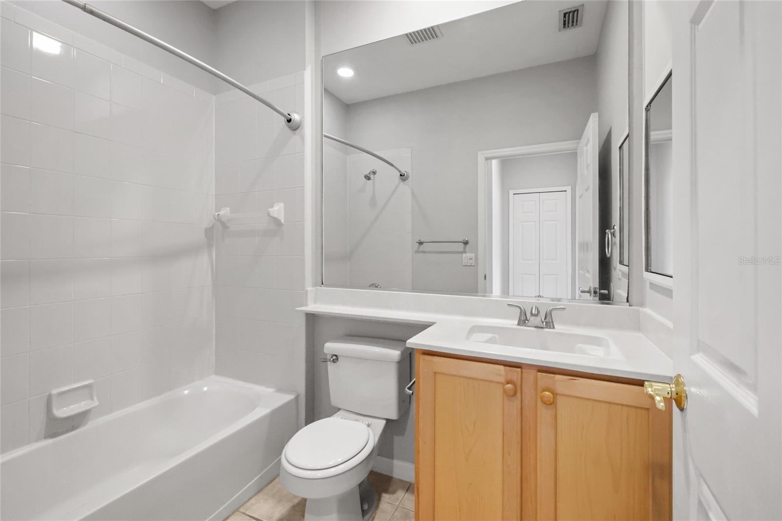 Image 19 of 40 For 2241 Boxwood Street