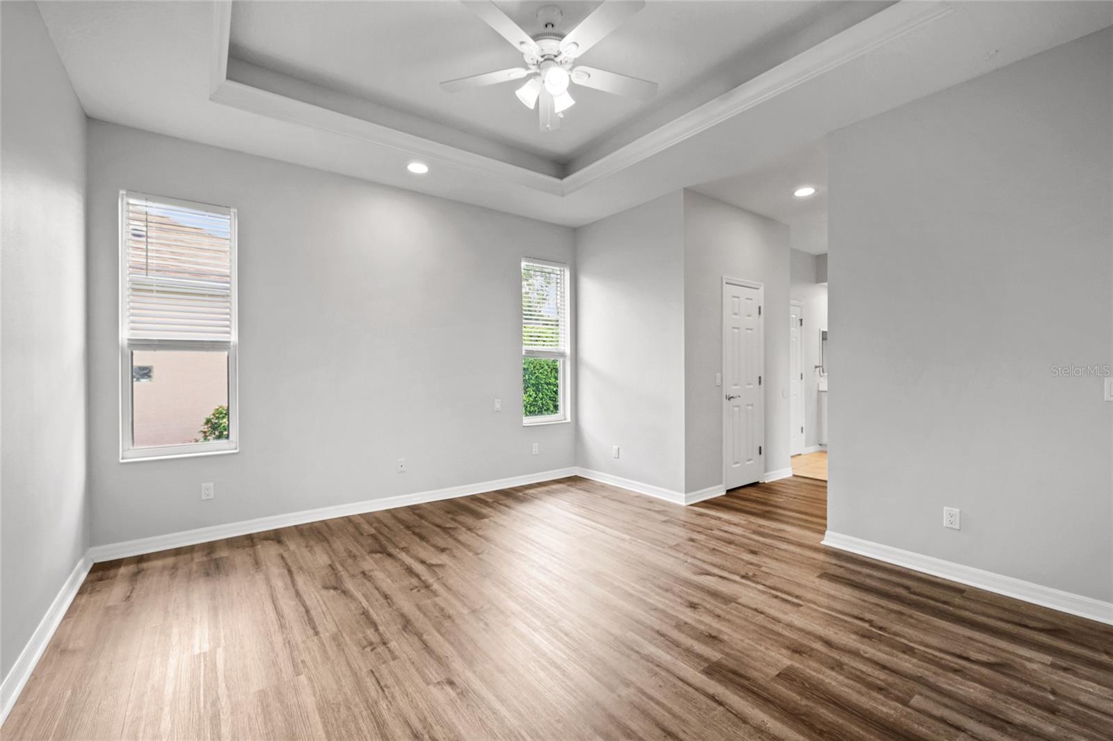 Image 22 of 40 For 2241 Boxwood Street