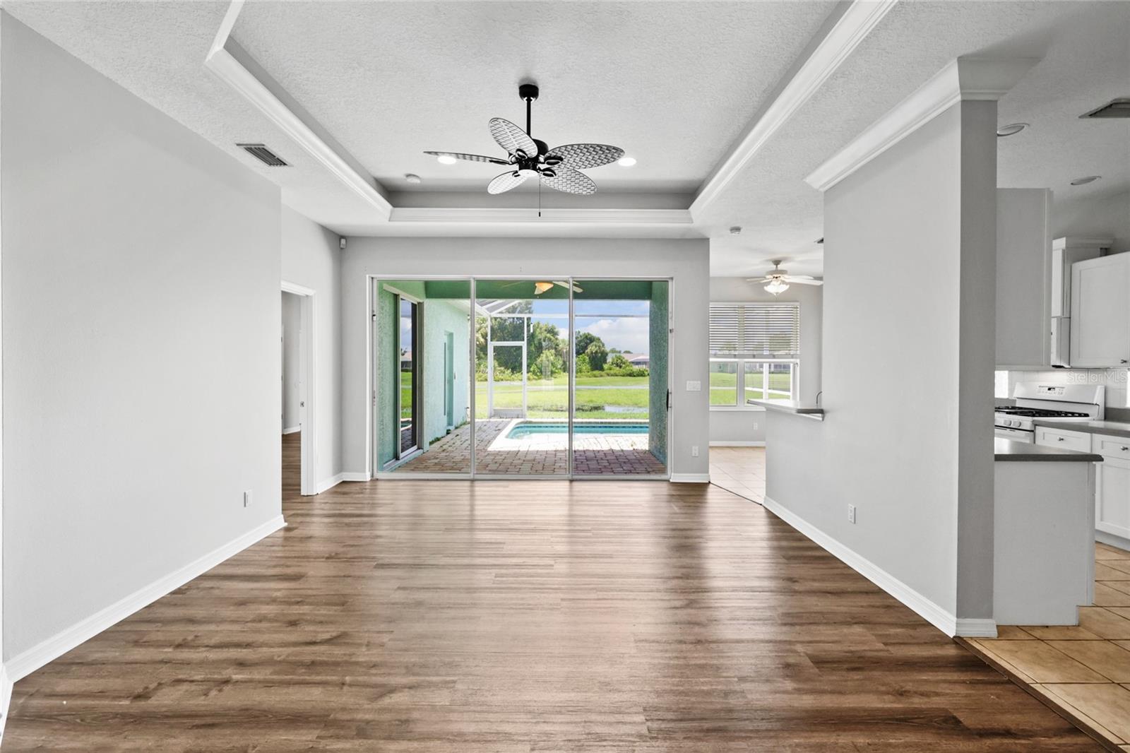 Image 9 of 40 For 2241 Boxwood Street