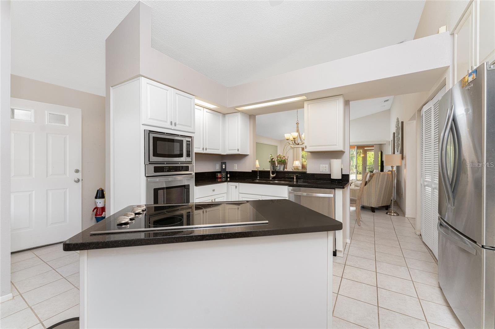 Image 5 of 44 For 4224 Oak Terrace Circle