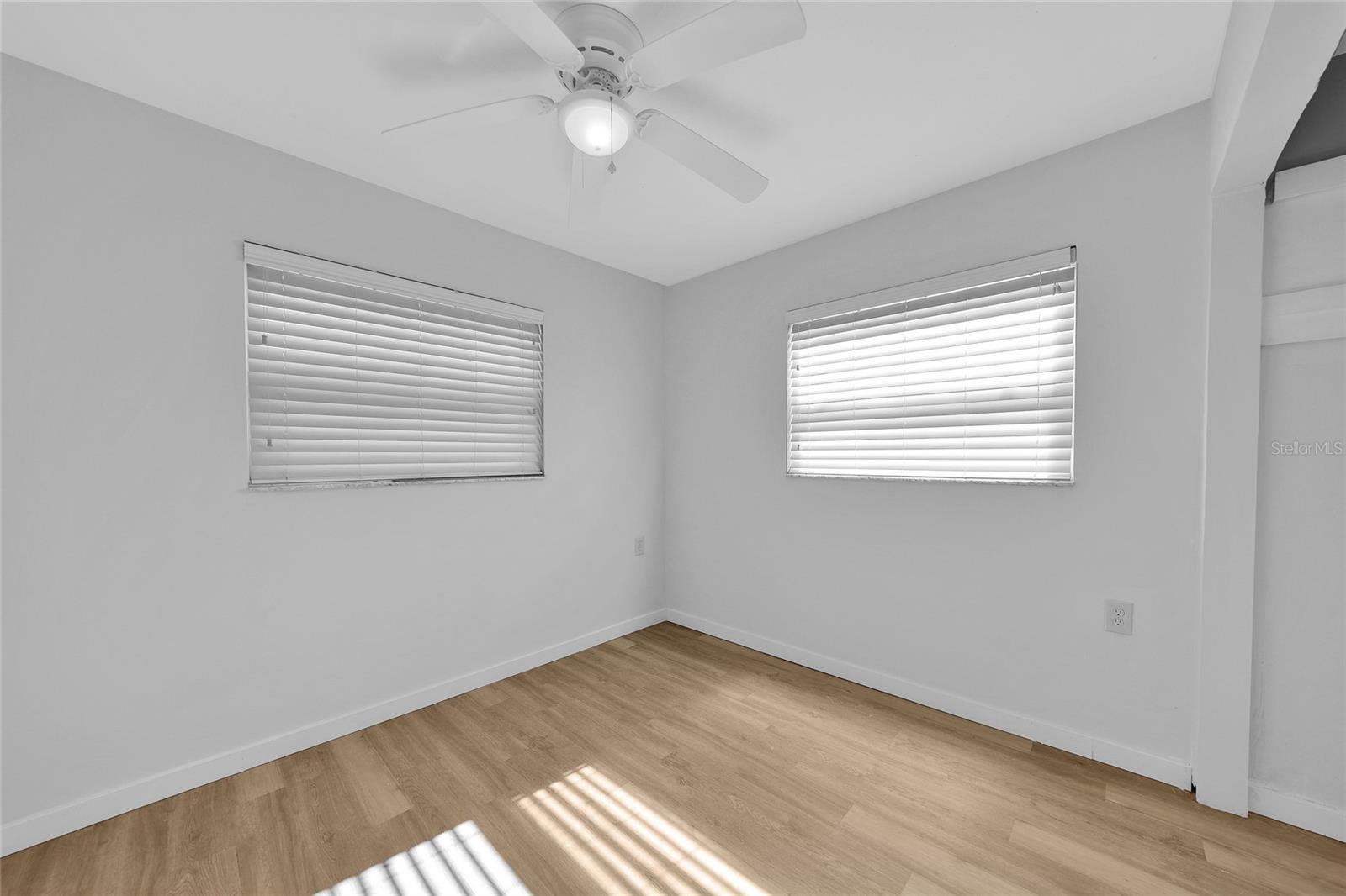 Image 15 of 29 For 460 Palm Creek Drive