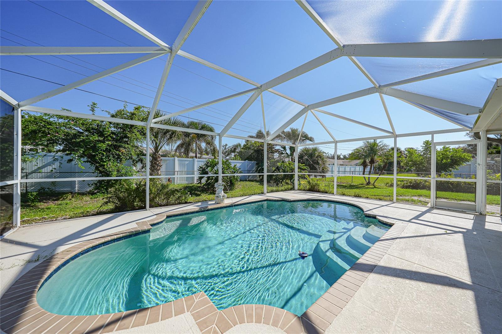 Image 2 of 29 For 460 Palm Creek Drive