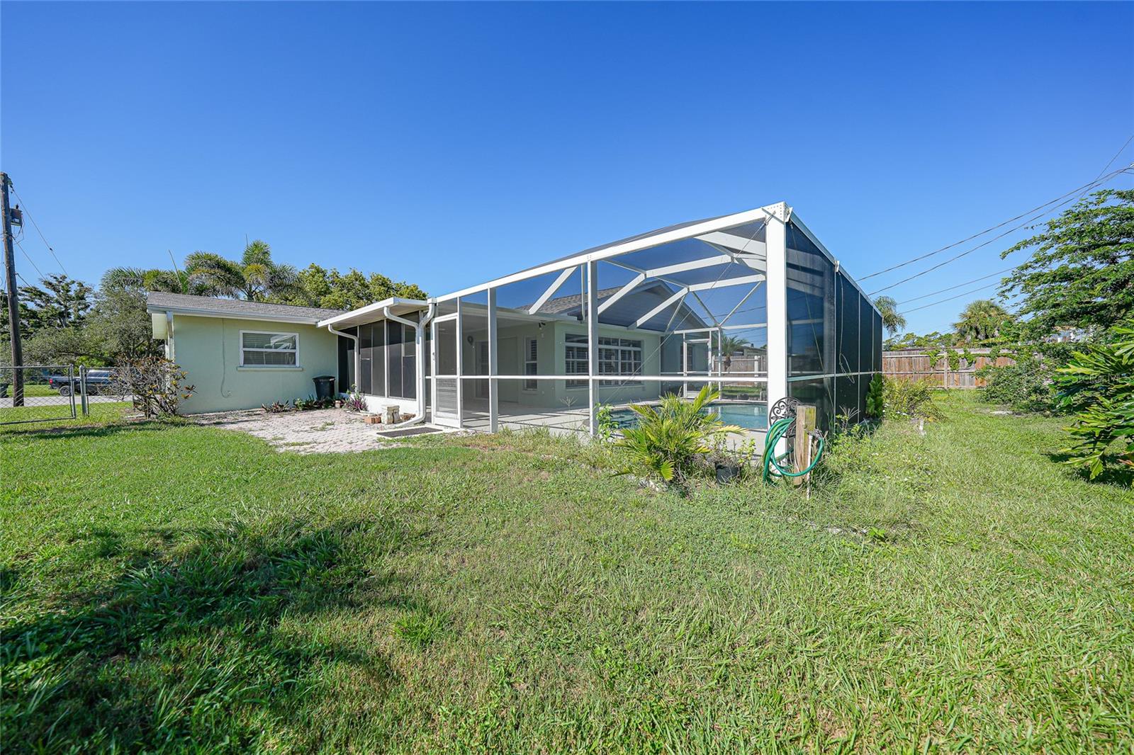 Image 27 of 29 For 460 Palm Creek Drive