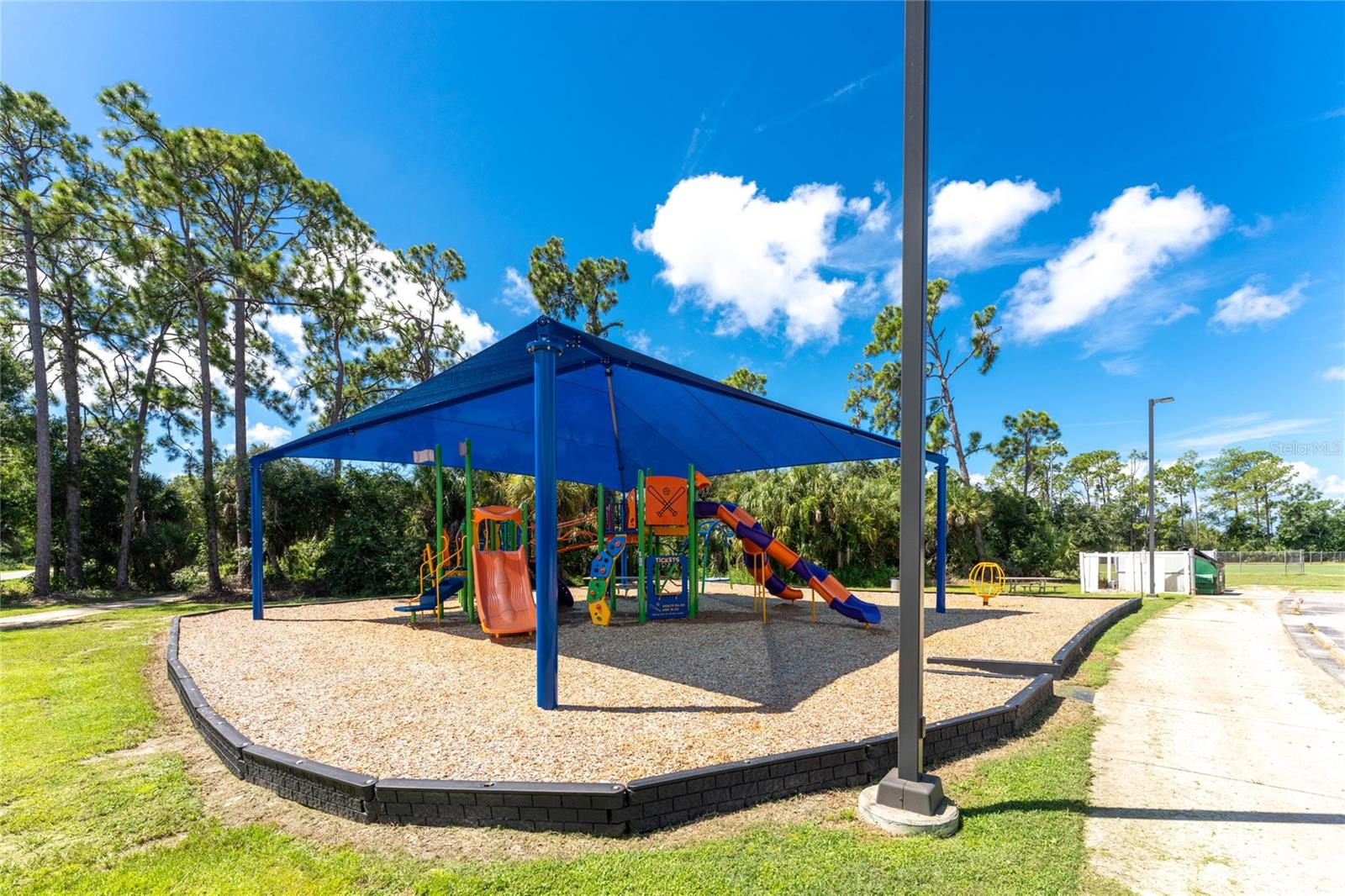 Image 26 of 35 For 16812 Celebration Drive